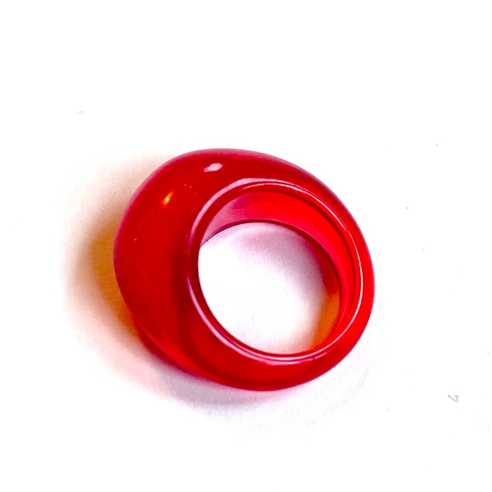 60's retro style Bold Red Acrylic Ring